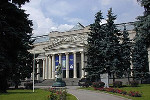 Переводом документов на английский язык озаботились в музее им. Пушкина